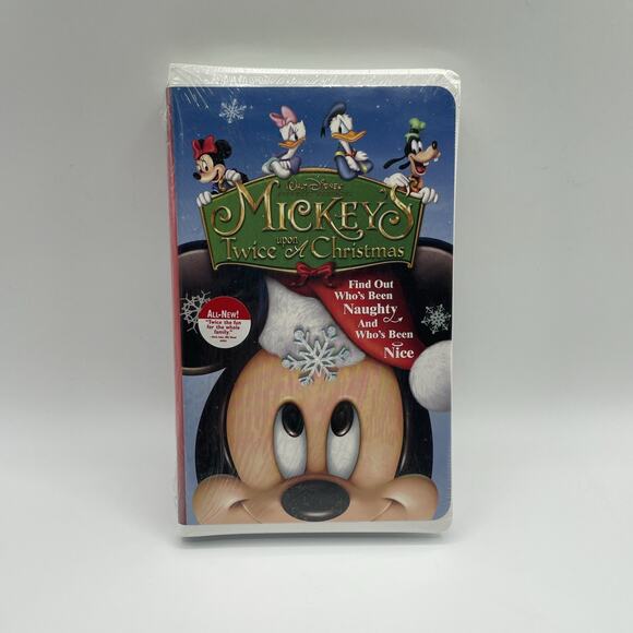 Mickey's Twice Upon A Christmas VHS Disney Clamshell 2004 Release - Picture 1 of 2